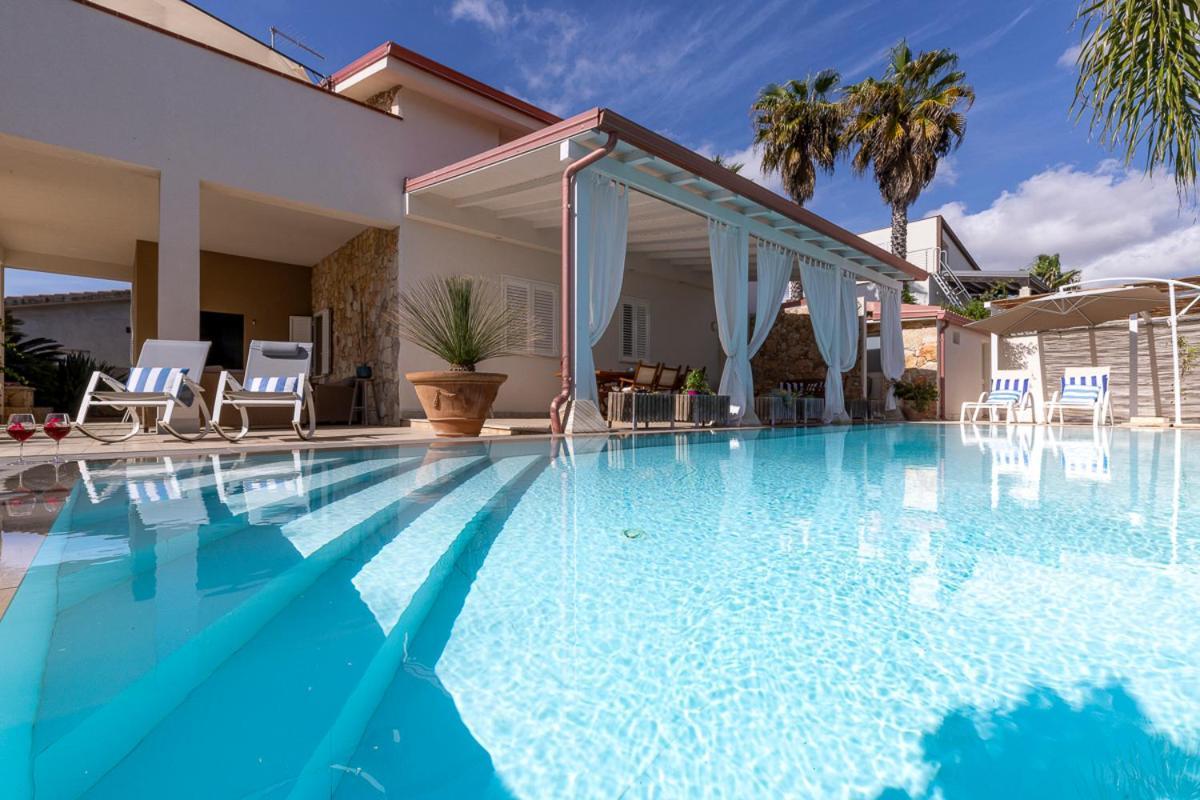 Zamia Con Piscina Villa
